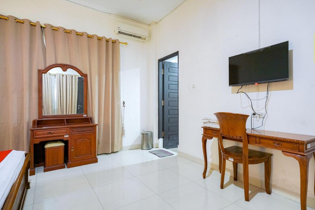 Reddoorz @ Avros Guest House Μεντάν Εξωτερικό φωτογραφία