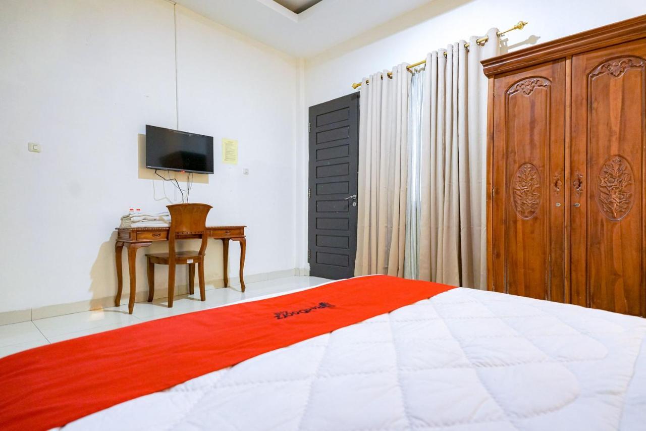 Reddoorz @ Avros Guest House Μεντάν Εξωτερικό φωτογραφία